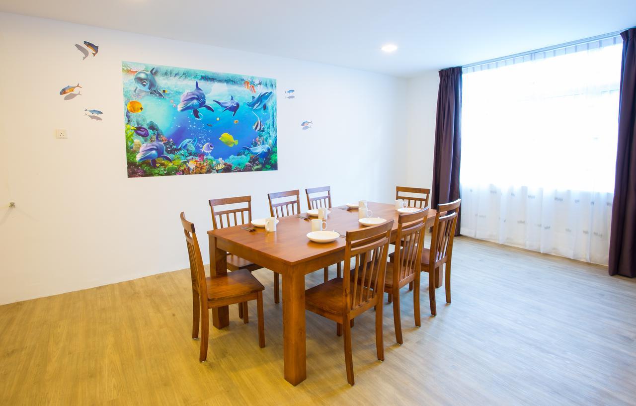 Hard Rock Vip Guest House Мерсинг Екстериор снимка