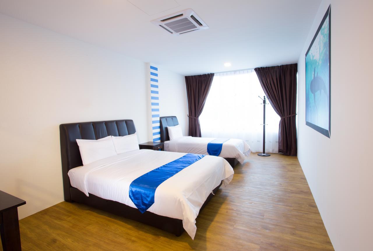 Hard Rock Vip Guest House Мерсинг Екстериор снимка